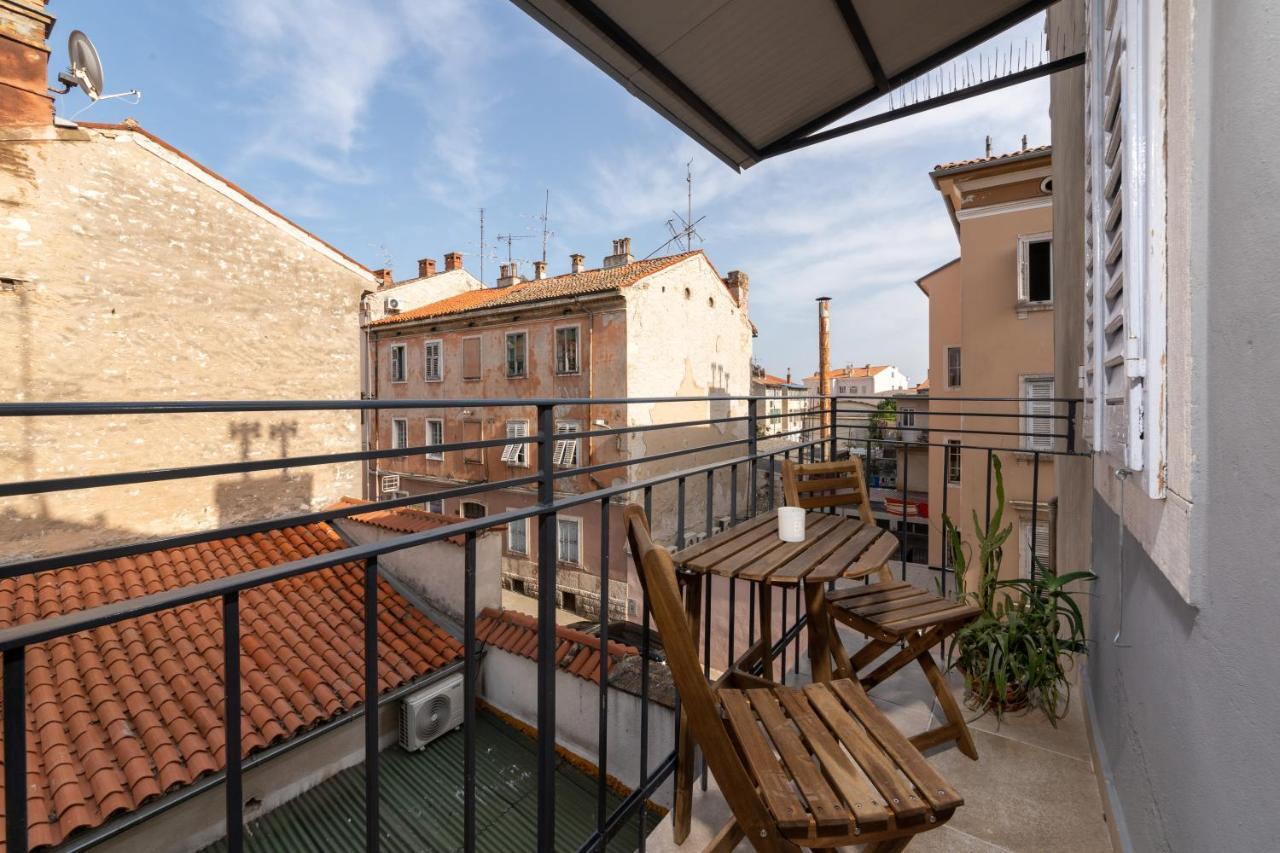 Polesana Rooms Pula Exterior foto